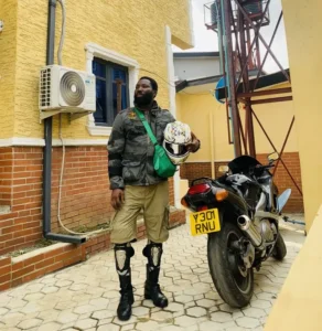 Popular Nigerian photographer and biker Kola Onifoto dies in Lagos motorcycle crash.