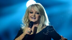 Reports Claim Bonnie Tyler, Voice Behind “Total Eclipse of the Heart,” Has Died at 75